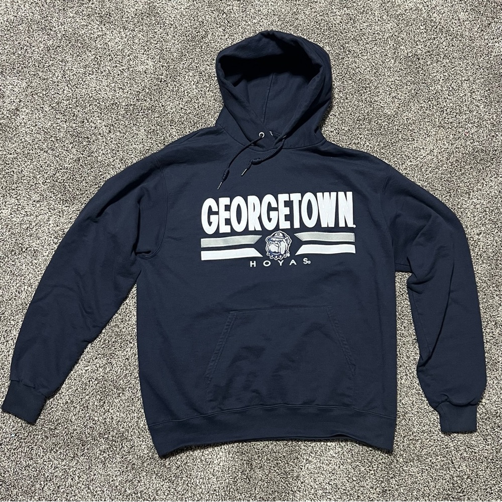 Champion Georgetown Hoyas Men’s Large Embroidered Decal Blue Hoodie